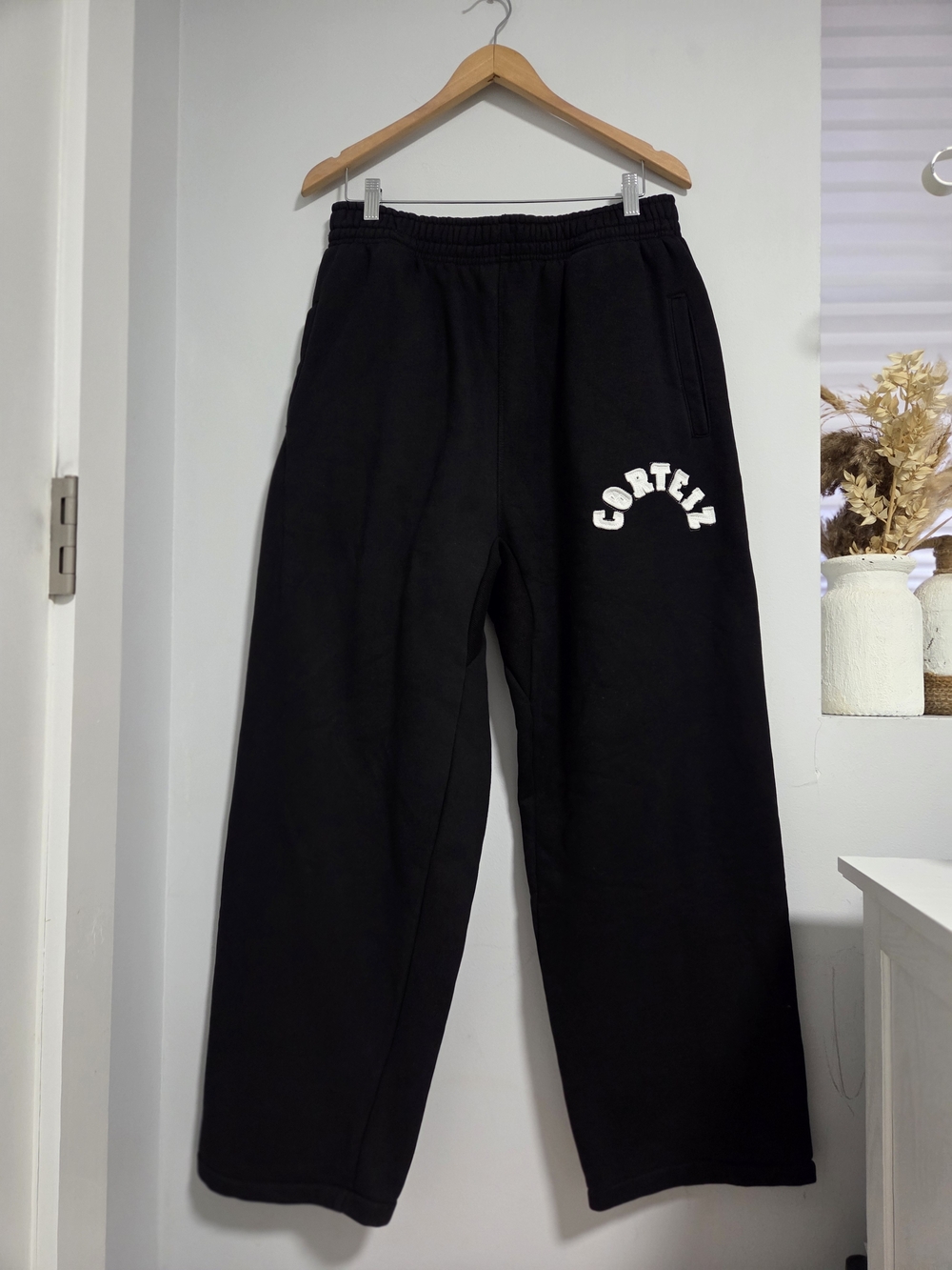 Corteiz Colly Arch Open Hem Pants